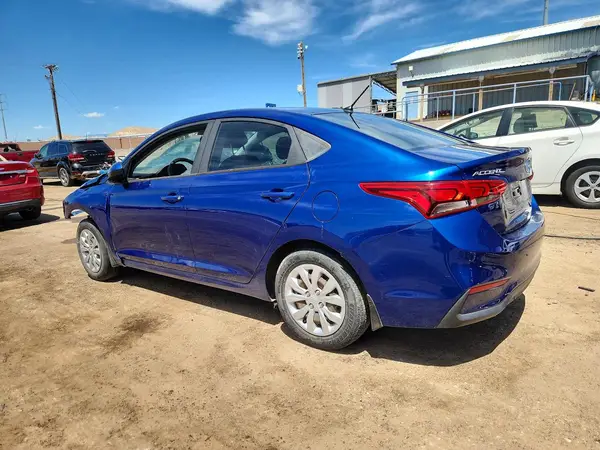 3KPC24A67LE096559 2020 HYUNDAI ACCENT - Image 2