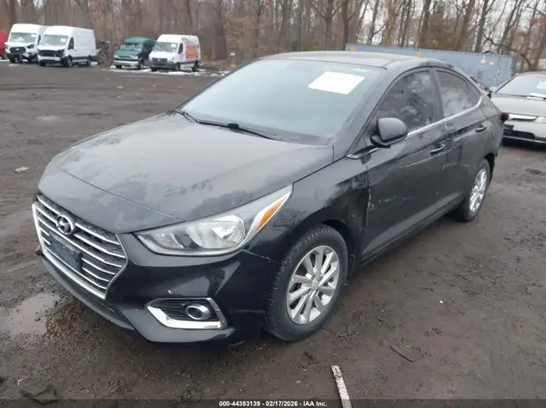 3KPC24A67LE104434 2020 HYUNDAI ACCENT - Image 2
