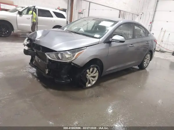 3KPC24A67LE115448 2020 HYUNDAI ACCENT - Image 2