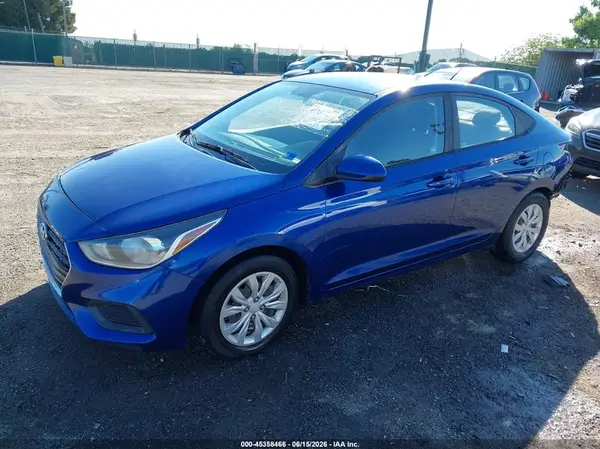 3KPC24A67LE122562 2020 HYUNDAI ACCENT - Image 2
