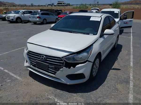 3KPC24A67LE126840 2020 HYUNDAI ACCENT - Image 2