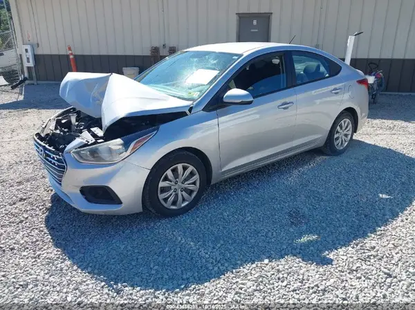 3KPC24A67ME136589 2021 HYUNDAI ACCENT - Image 2