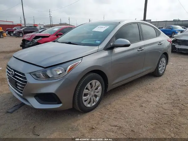 3KPC24A67ME144353 2021 HYUNDAI ACCENT - Image 2