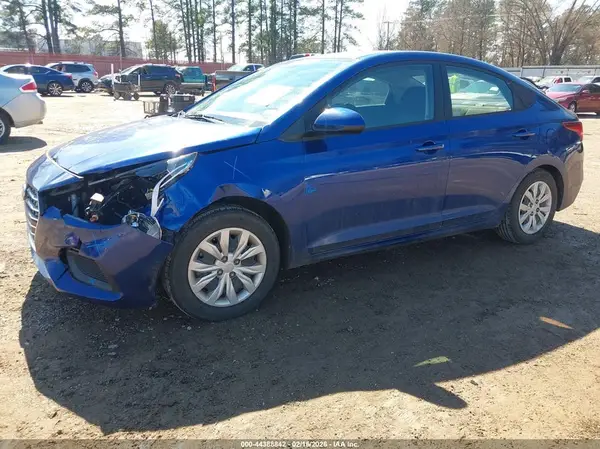 3KPC24A67NE164832 2022 HYUNDAI ACCENT - Image 2