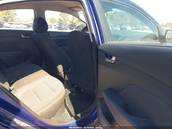 3KPC24A67NE164832 2022 HYUNDAI ACCENT - Image 8