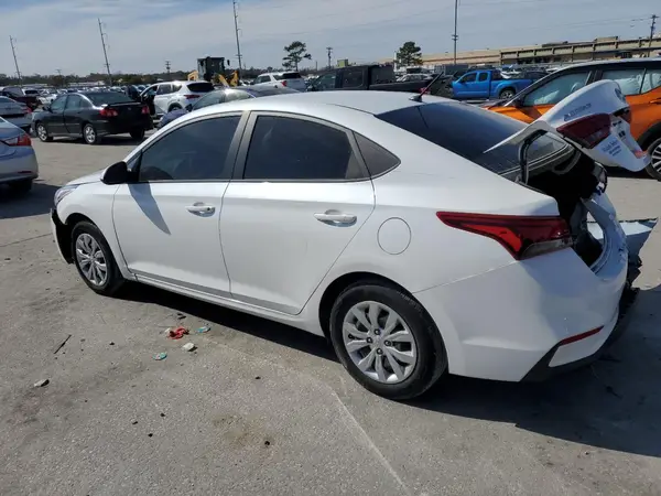 3KPC24A67NE180142 2022 HYUNDAI ACCENT - Image 2