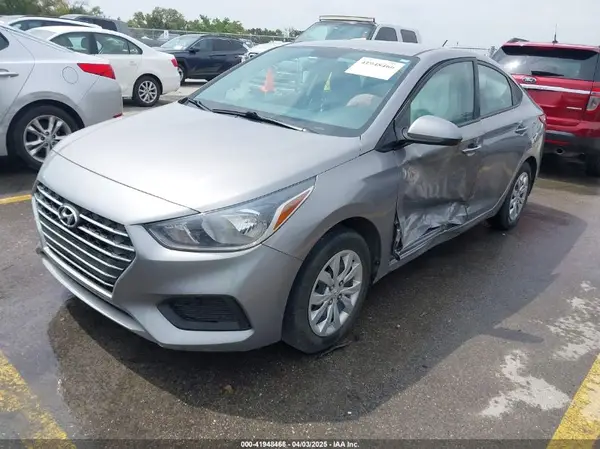 3KPC24A67NE183607 2022 HYUNDAI ACCENT - Image 2