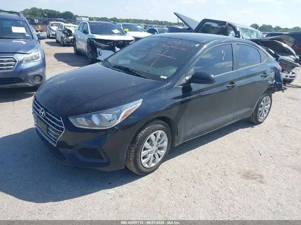 3KPC24A67NE186250 2022 HYUNDAI ACCENT - Image 2