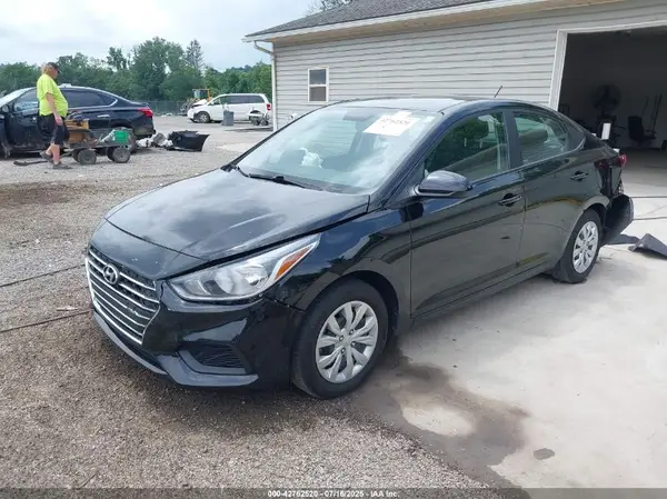 3KPC24A67NE186376 2022 HYUNDAI ACCENT - Image 2