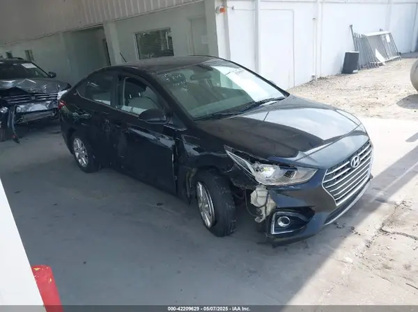 3KPC24A68LE093203 2020 HYUNDAI ACCENT - Image 1