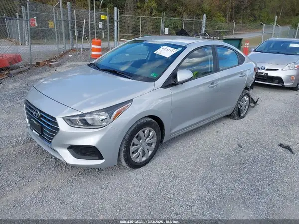 3KPC24A68LE095386 2020 HYUNDAI ACCENT - Image 2