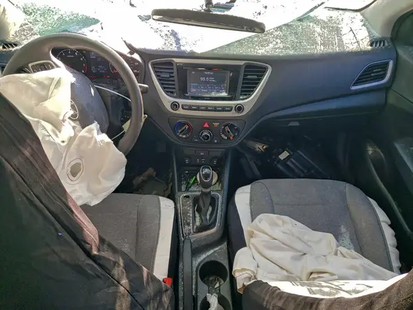 3KPC24A68LE098899 2020 HYUNDAI ACCENT - Image 8