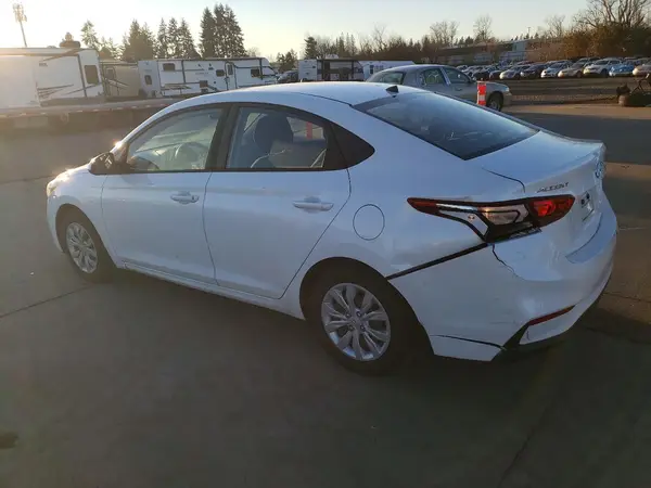 3KPC24A68LE109531 2020 HYUNDAI ACCENT - Image 2