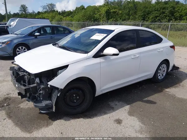 3KPC24A68LE112543 2020 HYUNDAI ACCENT - Image 2