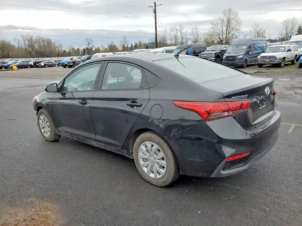 3KPC24A68LE123087 2020 HYUNDAI ACCENT - Image 2