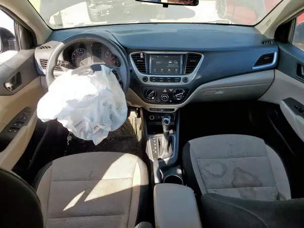 3KPC24A68LE125745 2020 HYUNDAI ACCENT - Image 8