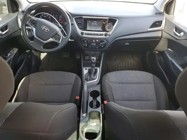 3KPC24A68LE125826 2020 HYUNDAI ACCENT - Image 8