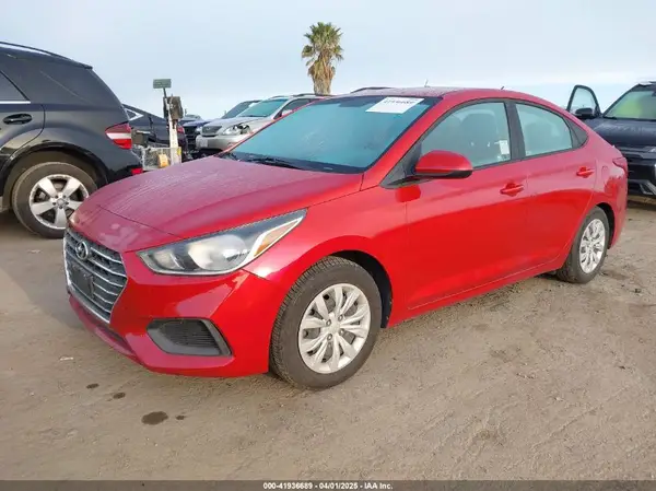 3KPC24A68LE126832 2020 HYUNDAI ACCENT - Image 2