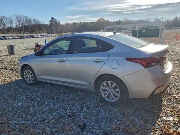 3KPC24A68ME130865 2021 HYUNDAI ACCENT - Image 2