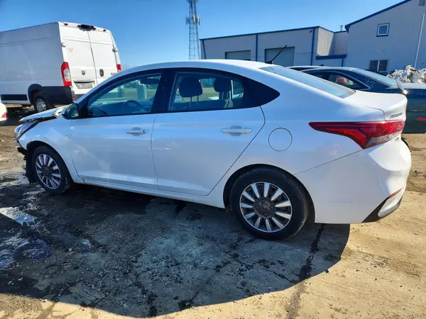 3KPC24A68ME131269 2021 HYUNDAI ACCENT - Image 2