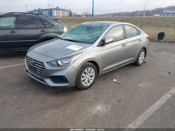 3KPC24A68ME133152 2021 HYUNDAI ACCENT - Image 2