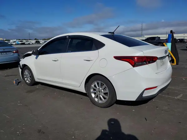 3KPC24A68ME142904 2021 HYUNDAI ACCENT - Image 2