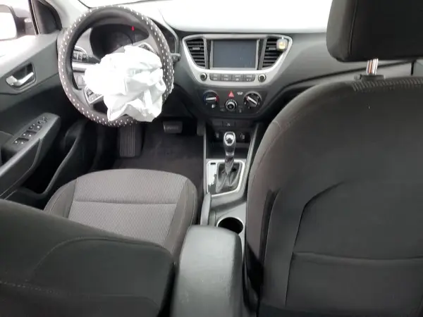 3KPC24A68ME143048 2021 HYUNDAI ACCENT - Image 8