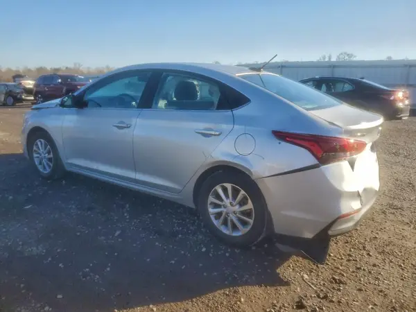 3KPC24A68NE157811 2022 HYUNDAI ACCENT - Image 2