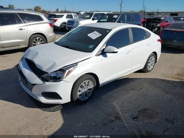 3KPC24A68NE175659 2022 HYUNDAI ACCENT - Image 2