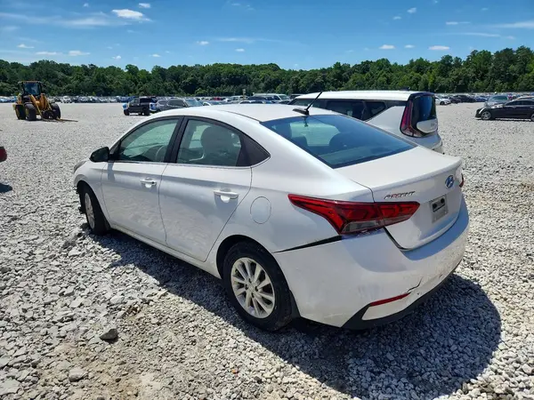 3KPC24A68NE176505 2022 HYUNDAI ACCENT - Image 2