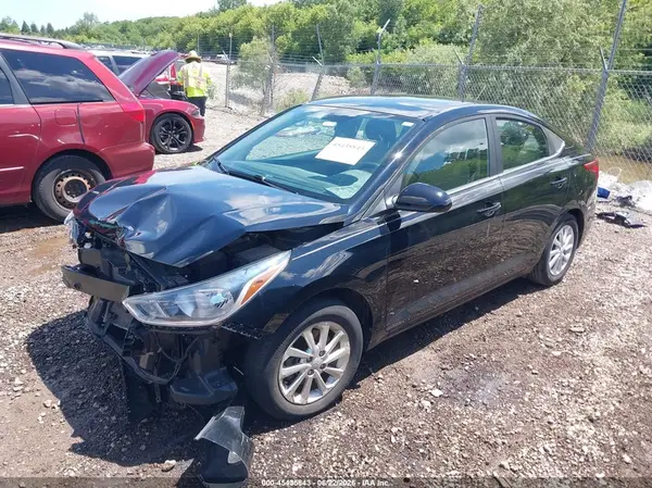 3KPC24A68NE177539 2022 HYUNDAI ACCENT - Image 2
