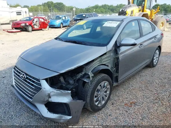 3KPC24A68NE179372 2022 HYUNDAI ACCENT - Image 2
