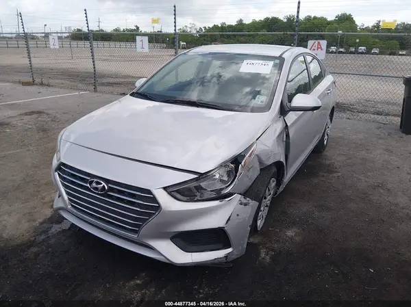 3KPC24A68NE179694 2022 HYUNDAI ACCENT - Image 2