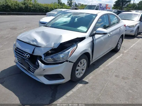 3KPC24A68NE184877 2022 HYUNDAI ACCENT - Image 2