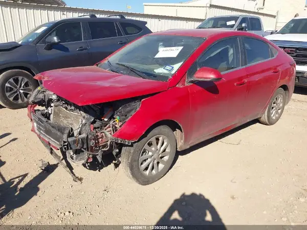 3KPC24A68NE185916 2022 HYUNDAI ACCENT - Image 2