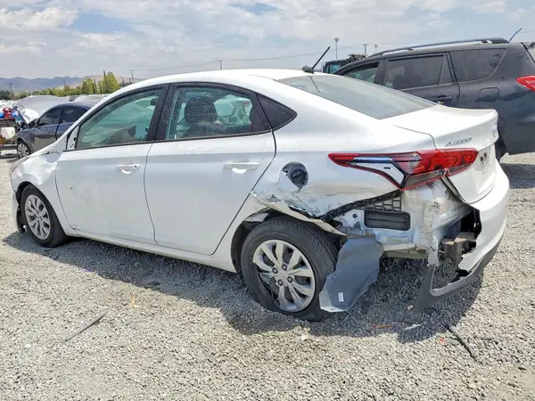 3KPC24A68NE186452 2022 HYUNDAI ACCENT - Image 2