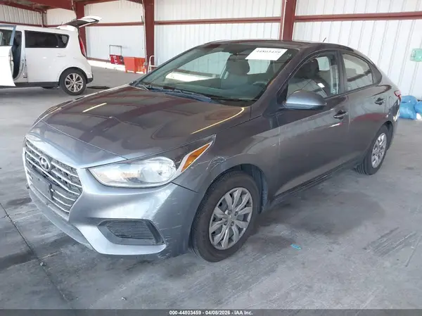3KPC24A69LE098331 2020 HYUNDAI ACCENT - Image 2