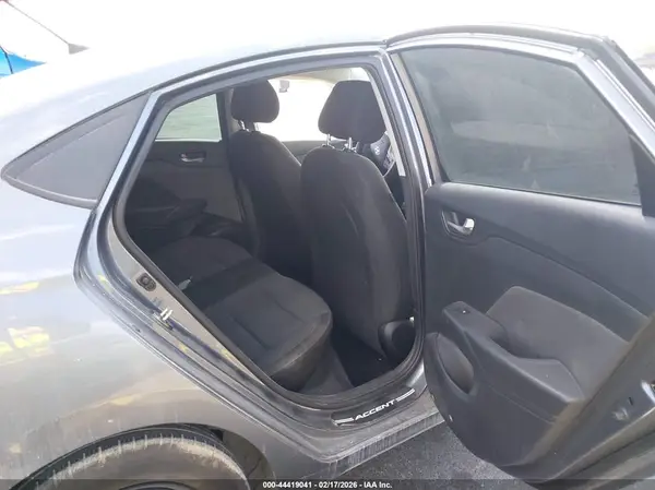 3KPC24A69LE098703 2020 HYUNDAI ACCENT - Image 8
