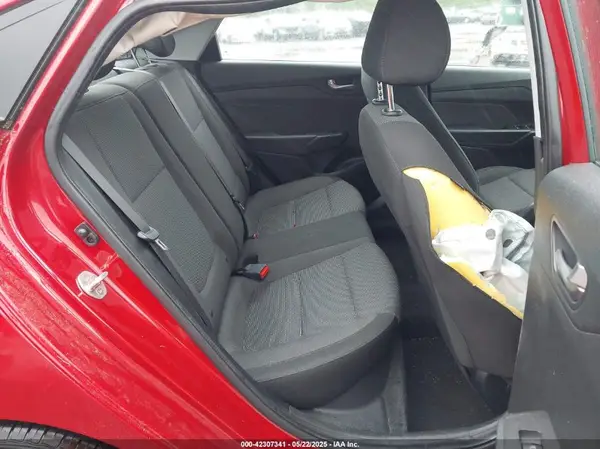 3KPC24A69LE104869 2020 HYUNDAI ACCENT - Image 8