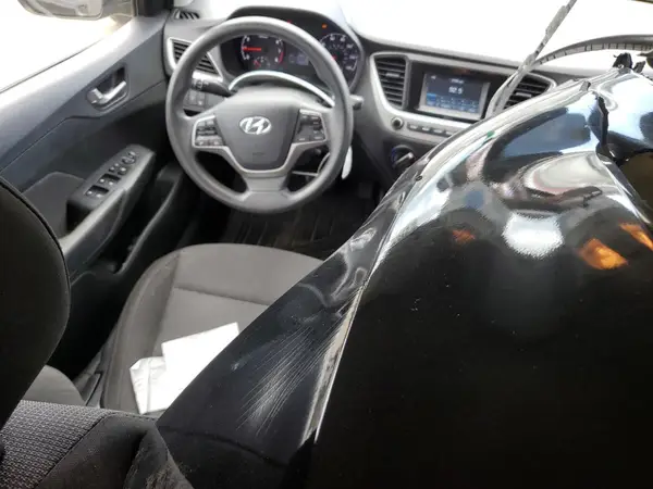 3KPC24A69LE105049 2020 HYUNDAI ACCENT - Image 8