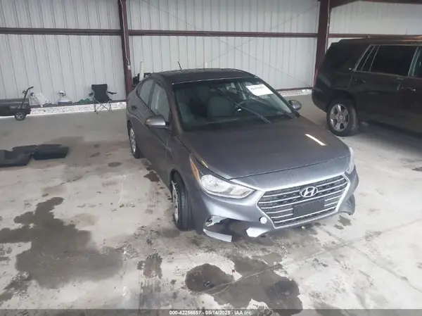 3KPC24A69LE107139 2020 HYUNDAI ACCENT - Image 1