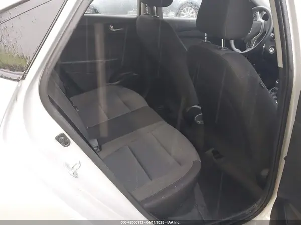 3KPC24A69LE113751 2020 HYUNDAI ACCENT - Image 8