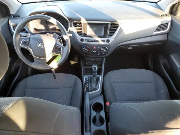 3KPC24A69LE115449 2020 HYUNDAI ACCENT - Image 8