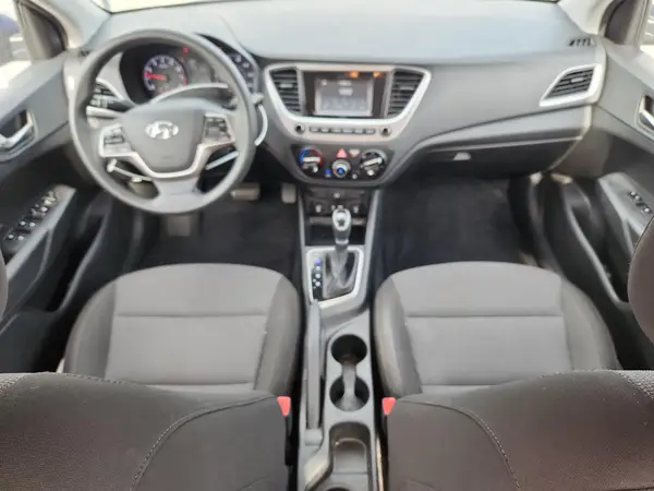 3KPC24A69LE118593 2020 HYUNDAI ACCENT - Image 8
