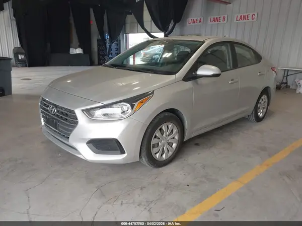 3KPC24A69LE118741 2020 HYUNDAI ACCENT - Image 2