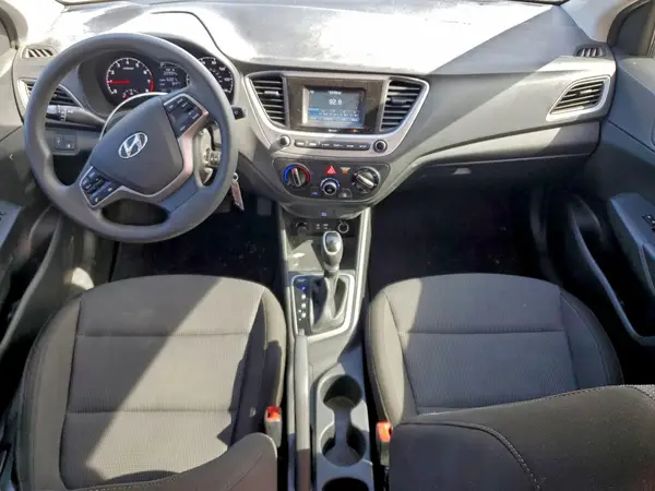 3KPC24A69LE121381 2020 HYUNDAI ACCENT - Image 8