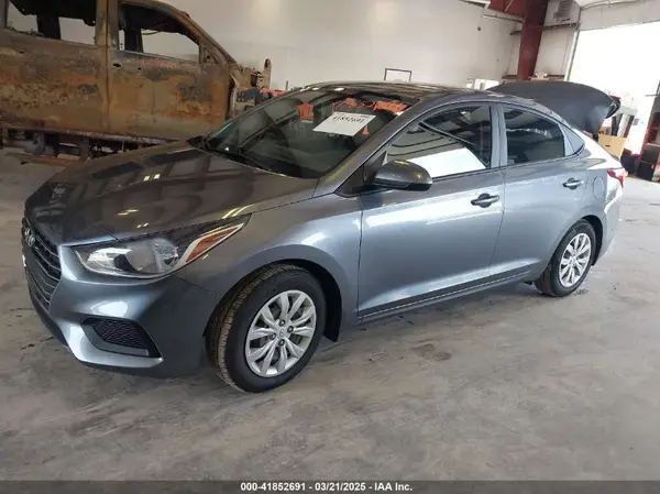 3KPC24A69LE122644 2020 HYUNDAI ACCENT - Image 2