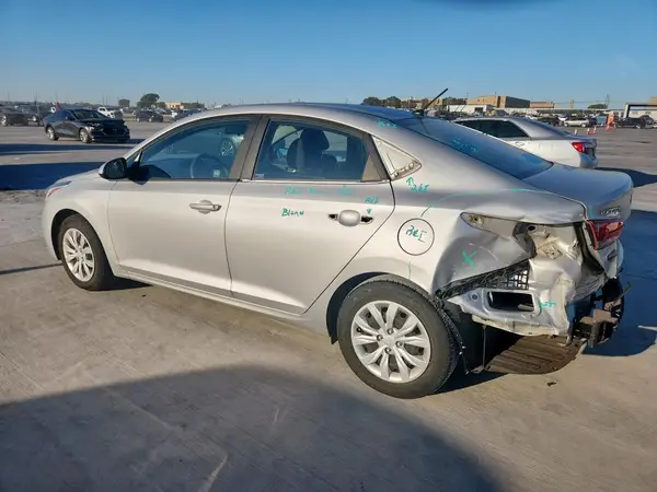 3KPC24A69LE123034 2020 HYUNDAI ACCENT - Image 2