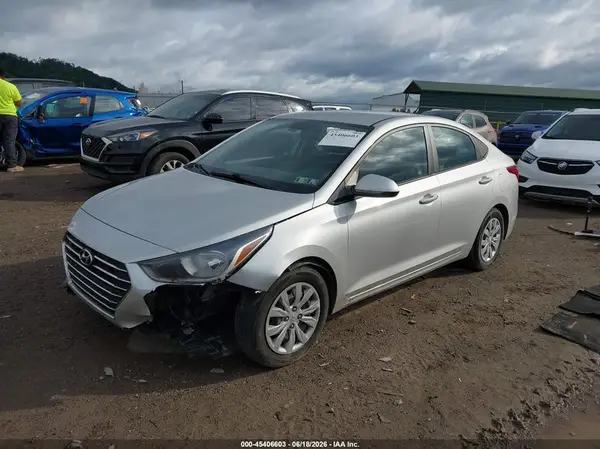3KPC24A69LE125835 2020 HYUNDAI ACCENT - Image 2