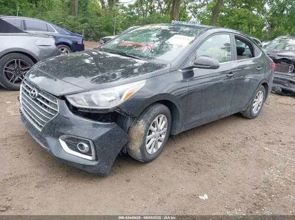 3KPC24A69ME133418 2021 HYUNDAI ACCENT - Image 2